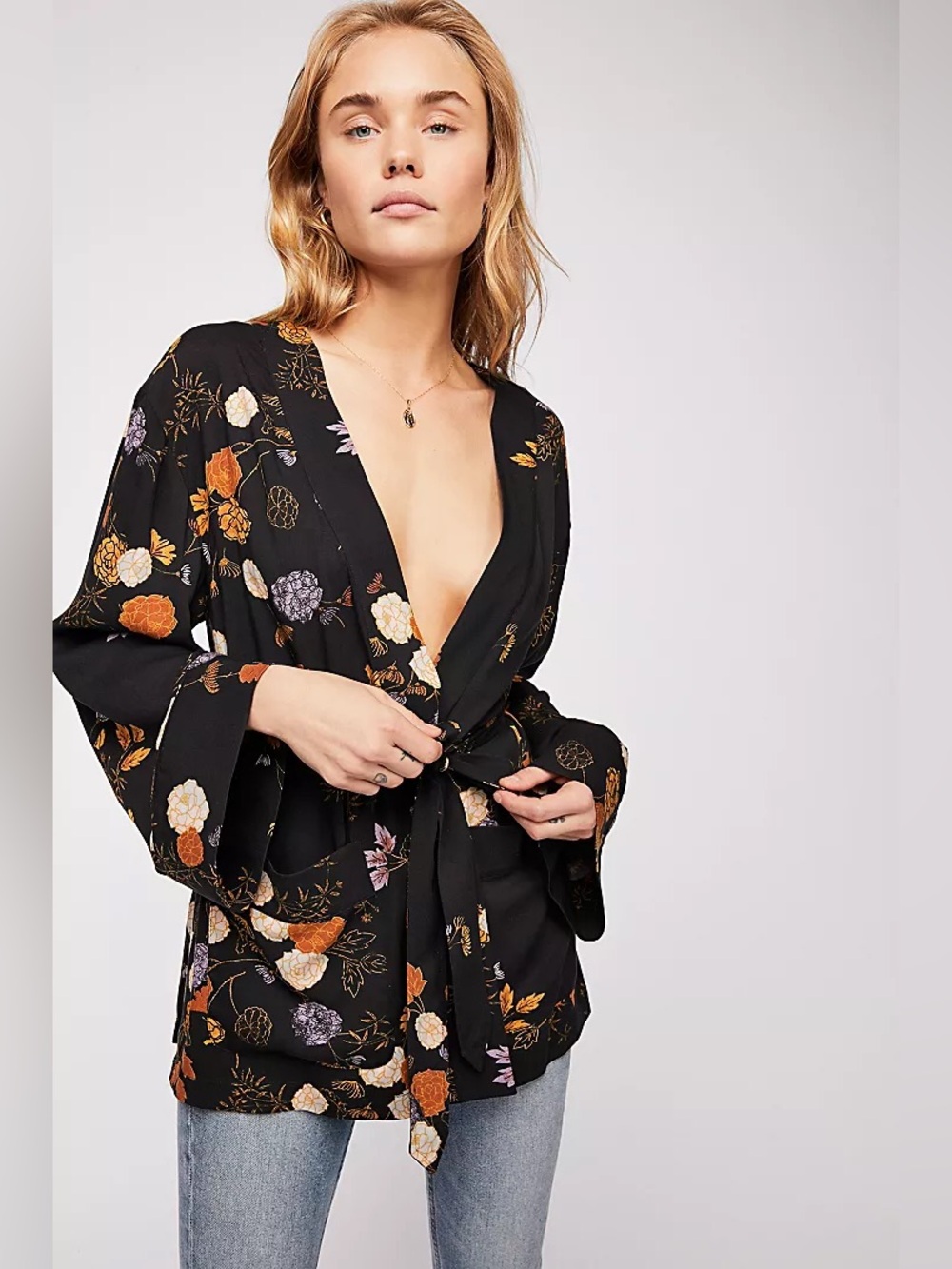 Free People Wrap It Up Top Floral Kimono Jacket size small